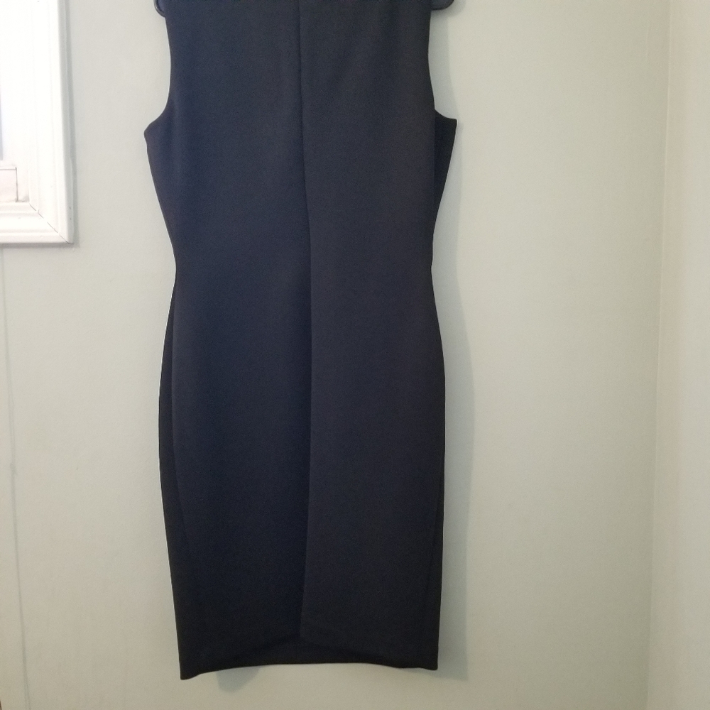 Black Calvin Klein dress - Picture 2 of 4
